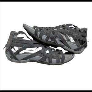 BareTraps Women's Samina Gladiator Sandal 8